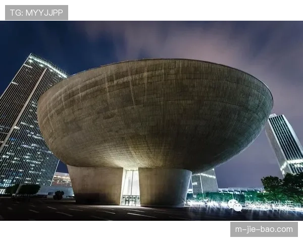 芝加哥联合中心场馆完成声学与照明升级，旨在优化球员视野与反应