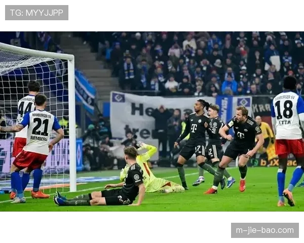 突发：凯恩因伤被换下，舒波-莫廷替补登场