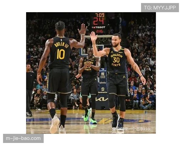 实时数据：尼克斯半场完成10次抢断，创球队本赛季半场纪录